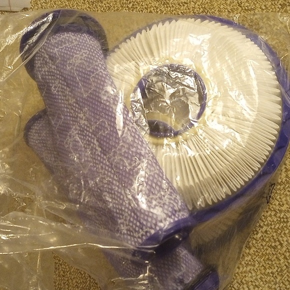 Dyson replacement filters for dc41 dc65 dc66 up13 up20 ball animal - Picture 1 of 2